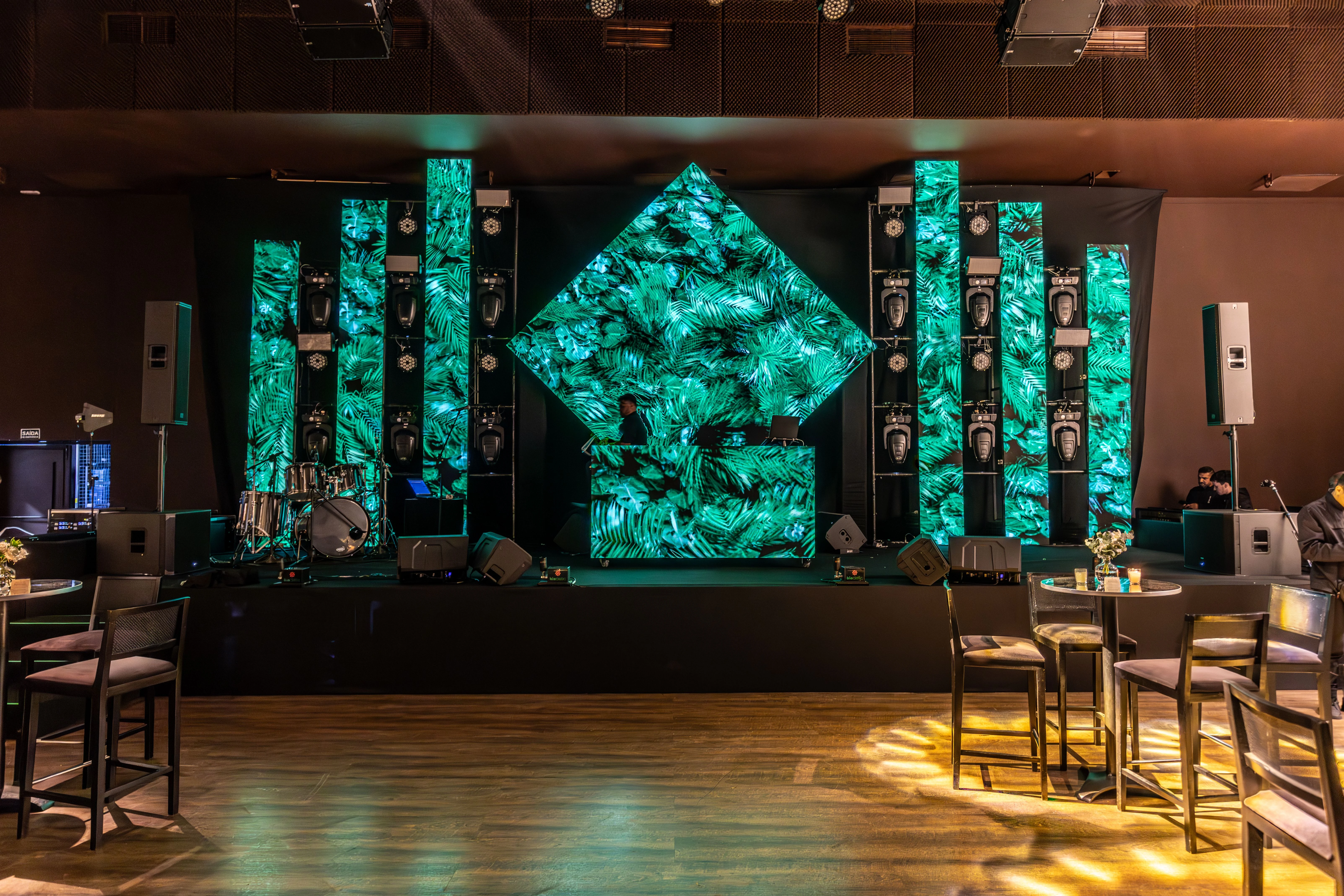 Professionele LED-verlichting voor bruiloft in Amstelveen door OnDestination