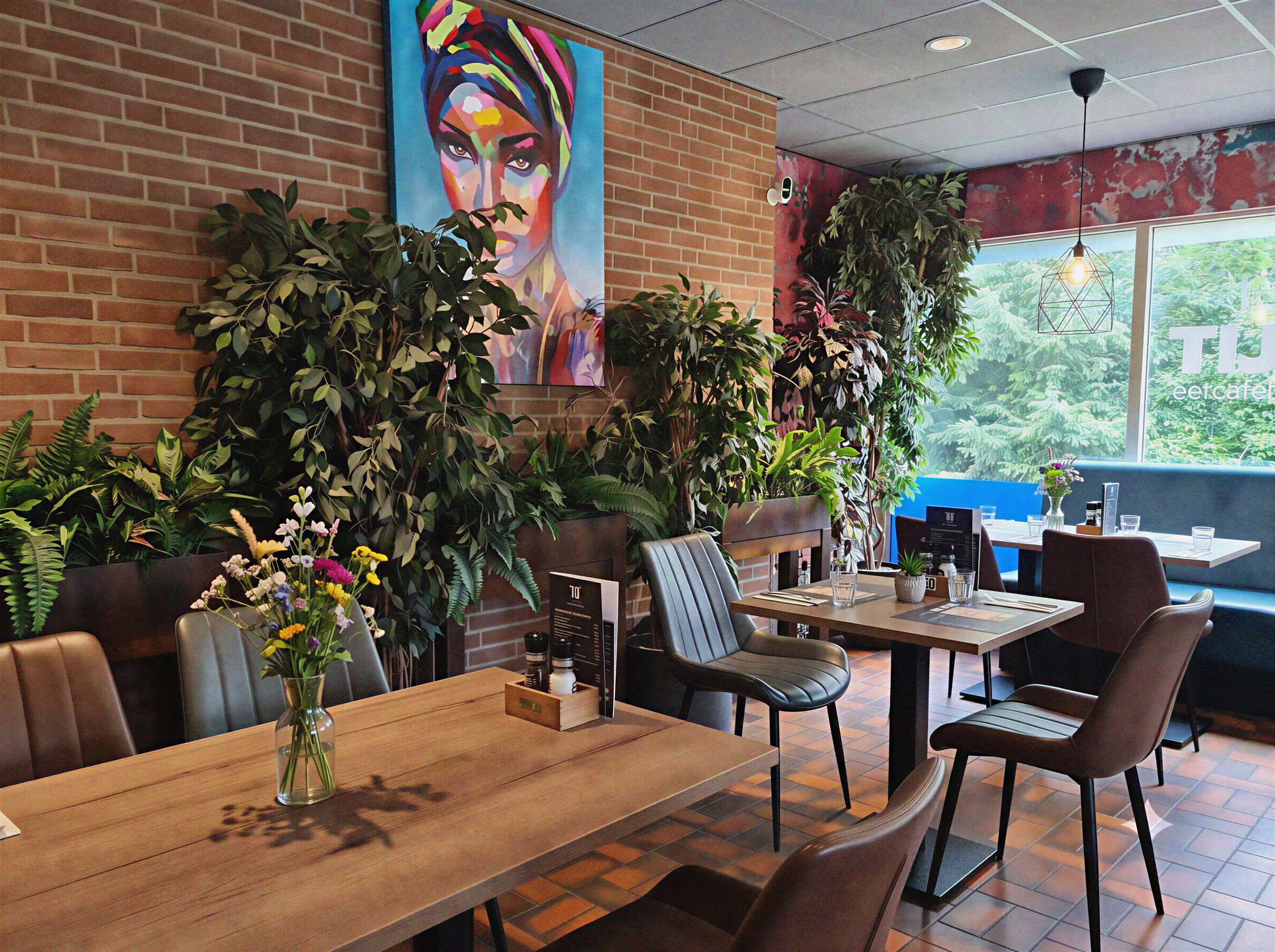 Tijnes Restaurant & Feestzaal
